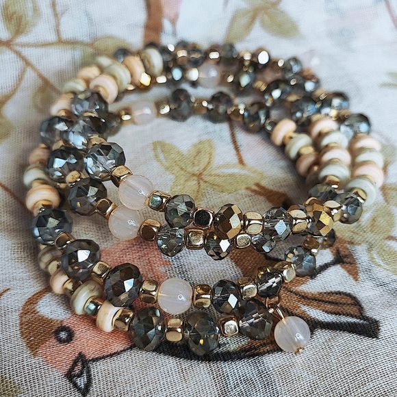 Faceted Gray Glass Stone Rose Quartz Lucite Beaded Memory Wire Bracelet Large - Picture 3 of 13